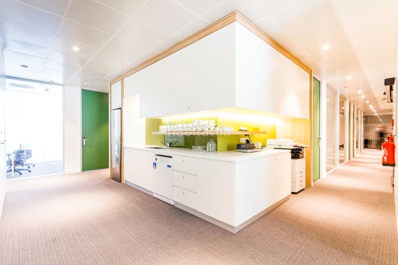 Foto 7a1f34e8-7ee8-4ef5-946a-f8f7b3c7a556. Affitto ufficio in calle de méndez álvaro 20 in Palos de Moguer Madrid