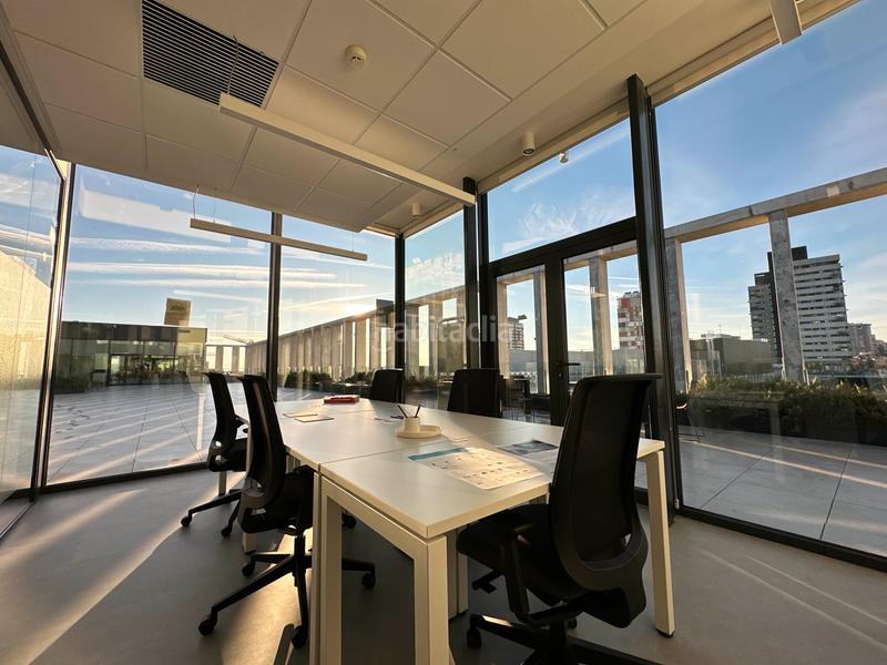 Foto 50672498-0fef-4513-bd85-336eb19e446f. Miete büro in avenida de manoteras 12 in Virgen del Cortijo-Manoteras Madrid