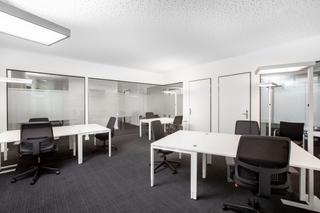 Alquiler Oficina en Moll de barcelona 1p. Reserve oficinas en espacios abiertos para negocios de todos los