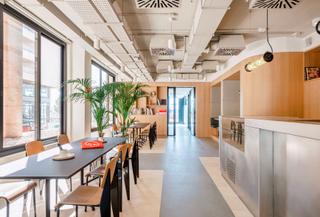 Lloguer Oficina a Carrer de monsenyor palmer 1. Solo tienes que llegar y ponerte a trabajar en un espacio de tra