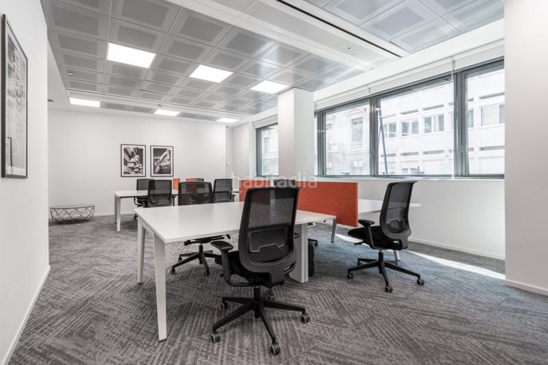 Foto 78a390c2-6565-4067-80b4-827ea1f0b9f6. Miete büro in calle gobelas 35 in La Florida - El Plantío Madrid