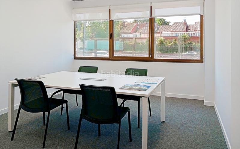 Foto bd75e1c2-0821-47ac-bd71-975c1135b967. Miete büro in calle gobelas 35 in La Florida - El Plantío Madrid