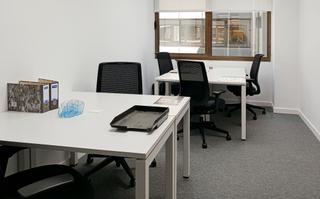 Lloguer Oficina a Calle gobelas 35. Oficinas privadas con todos los servicios para usted y su equipo