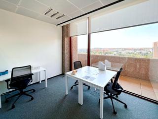 Alquiler Oficina en Avenida de la hispanidad 6. Encuentre oficinas privadas en alquiler en madrid, barajas para