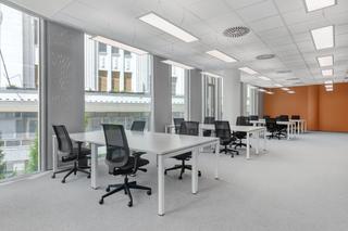 Alquiler Oficina en Avenida de la hispanidad 6. Oficinas privadas en alquiler con todos los servicios para usted