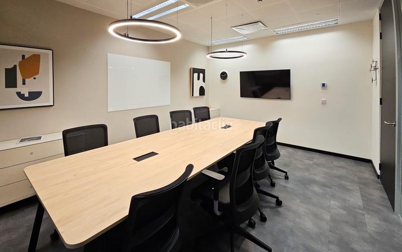 Foto fc819180-560c-4248-987f-3d0bcde415ac. Rent office space in calle de juan ignacio luca de tena 1 in Madrid