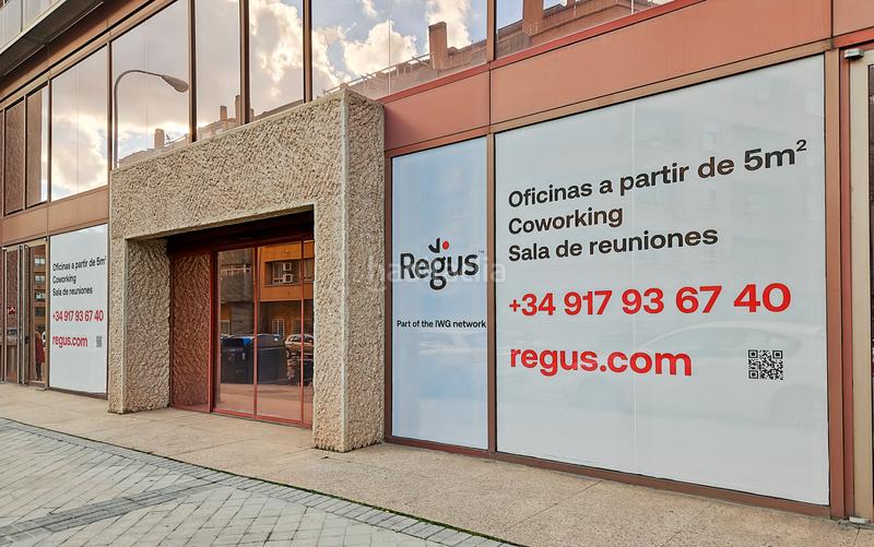Foto a25b5aca-1d45-4808-a038-40637a49000d. Rent office space in calle de juan ignacio luca de tena 1 in Madrid