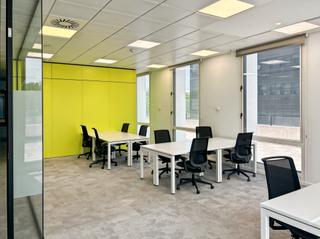 Office space in Calle de la Ribera del Loira 16