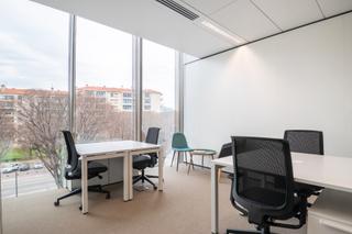 Lloguer Oficina en Paseo de la castellana 93. Oficina de diseo para 3 personas en madrid, spaces bernabu