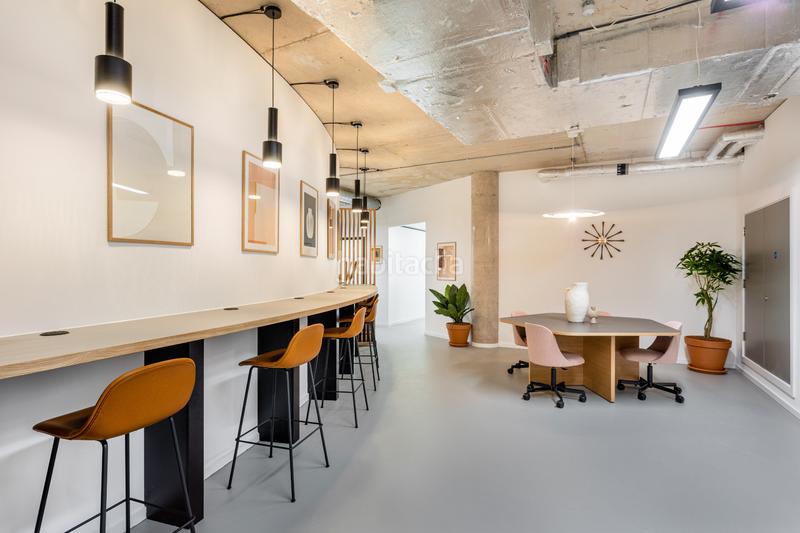 Foto aa259387-0ea0-46bb-9748-415ae09d103a. Rent office space in passeig de joan de borbó 99 in Barcelona