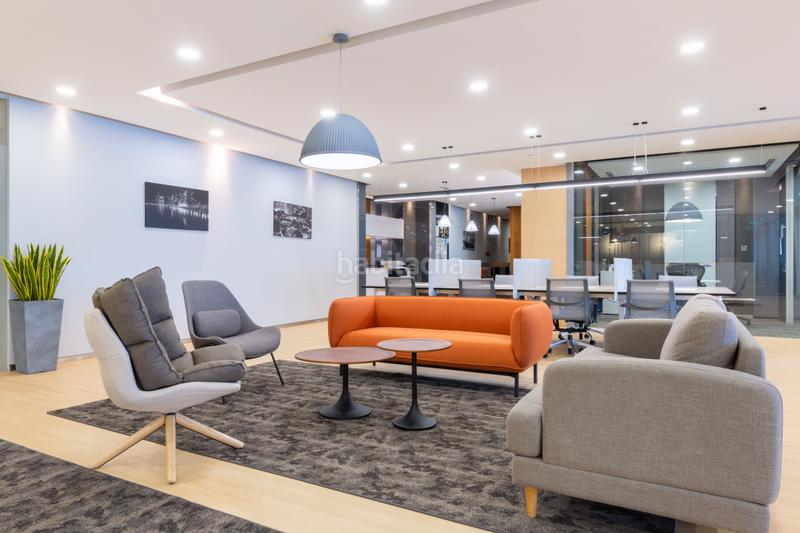 Foto 05aadc02-a8b8-4cf6-8efa-84b29a6fcb07. Miete büro in avenida fuente de la mora 9 in Virgen del Cortijo-Manoteras Madrid