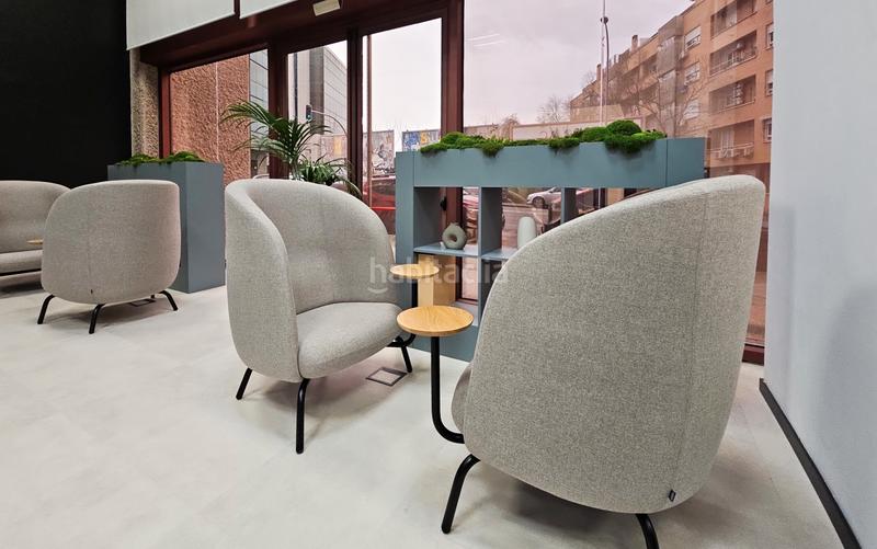 Foto b7ac171b-9c44-4758-aae3-b993b2831d21. Miete büro in calle de juan ignacio luca de tena 1 in Madrid