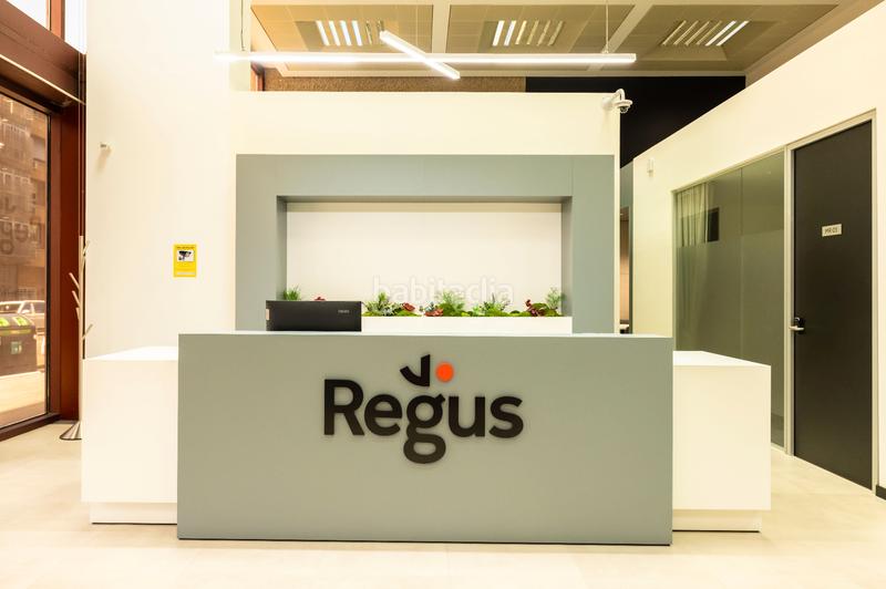 Foto 93b36103-b614-4b4e-b755-23e0c8164f32. Rent office space in calle de juan ignacio luca de tena 1 in Madrid