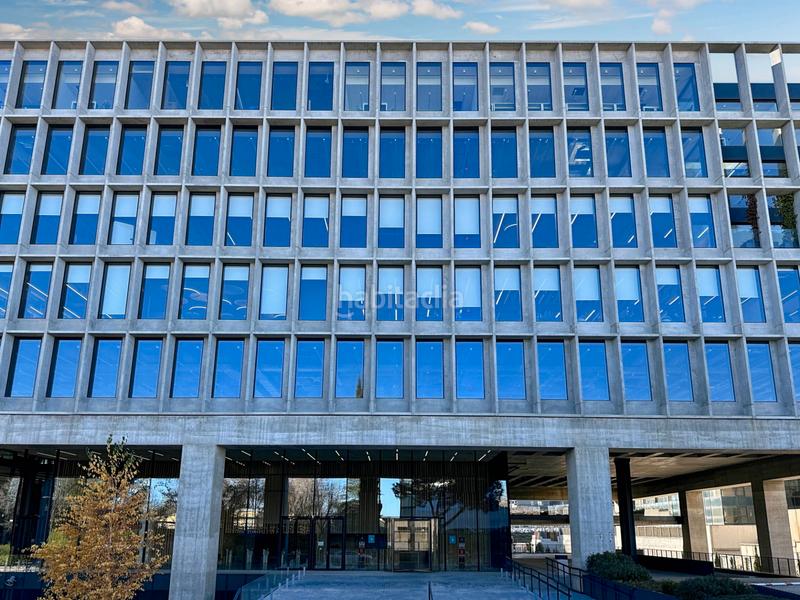 Foto 344714b0-fd99-4c31-ab90-e0bd95b35654. Affitto ufficio in avenida de manoteras 12 in Virgen del Cortijo-Manoteras Madrid