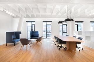 Location Bureau à Carrer de les barques 1. Acceso con todo incluido a oficinas en plaza del ayuntamiento