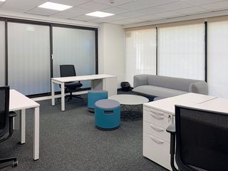 Miete Büro in Avda. ricardo soriano 72. Oficina privada en alquiler para 2 personas en hq marbella, cost