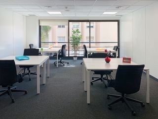 Location Bureau  Avda. ricardo soriano 72. Oficina privada en alquiler para 5 personas en hq marbella, cost