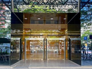 Lloguer Oficina a C/ tarragona 157. Oficina privada en alquiler  hq barcelona, hq sants station en c