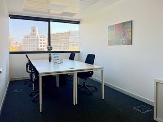 Miete B�ro en Plaza catalonia 1. Oficina privada en alquiler para 4 personas en regus plaza catal