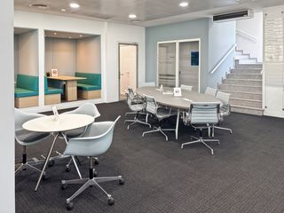 Miete Büro in Carrer d'osona 2. Membresía de coworking en hq barcelona, mas blau  city