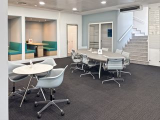 Miete Büro in Carrer d'osona 2. Suscripciones de coworking flexibles en hq barcelona, mas blau