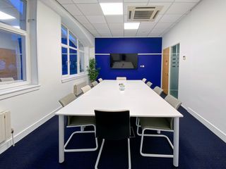Miete Büro in Carrer d'osona 2. Oficina privada en alquiler para 10 personas en hq barcelona, ma