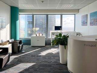 Rent Office space in Paseo de la castellana 259c. Suscripciones de coworking flexibles en regus torre de cristal