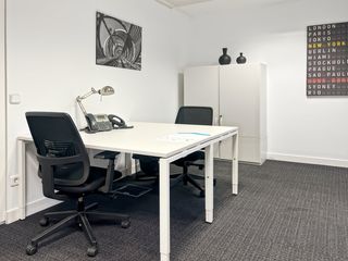 Büro in Paseo de Castellana 141