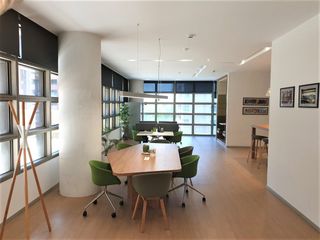 Miete Büro in Avenida juan pablo ii 35. Suscripciones de coworking flexibles en regus torre aragonia