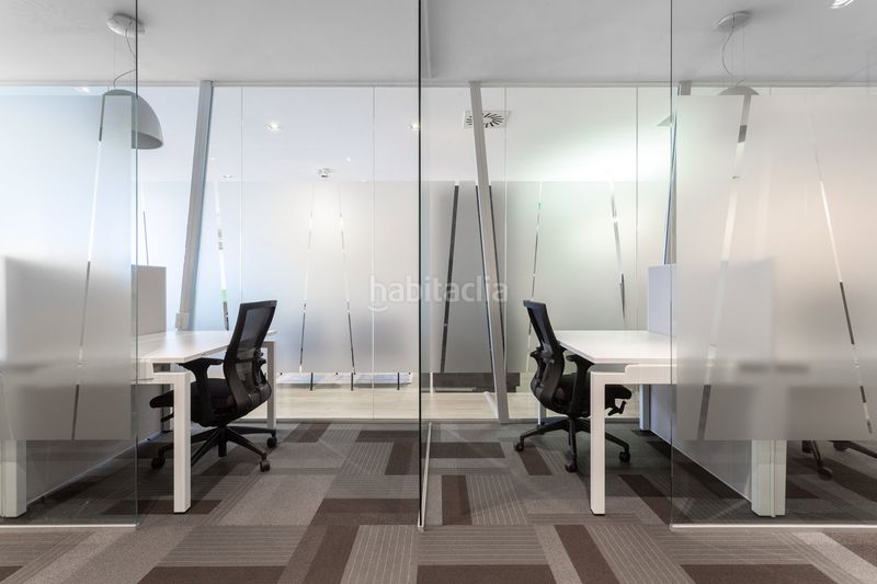 Foto 29cb6a9c-d1a2-4496-94fc-57478b42919d. Rent office space in avenida juan pablo ii 35 in Romareda Zaragoza
