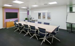Location Bureau à Street josé ortega y gasset 22. Oficina privada en alquiler para 10 personas en regus ortega y g