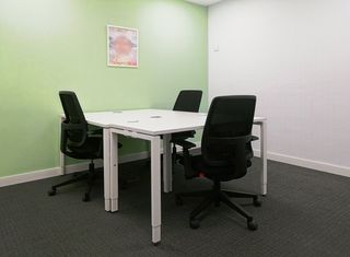 Affitto Ufficio in Calle ortega y gasset 9. Oficina privada en alquiler para 2 personas en regus regus murci