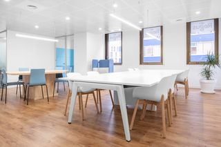 Lloguer Oficina a Avenida madariaga 1. Suscripciones de coworking flexibles en regus deusto