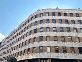 Affitto Ufficio in Avenida madariaga 1. Oficina privada en alquiler para 1 persona en regus deusto
