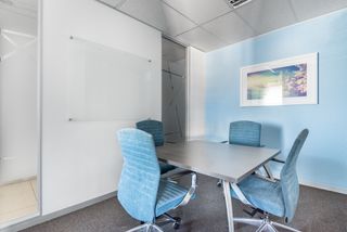 Affitto Ufficio in C. chile 54. Oficina privada en alquiler para 4 personas en regus logroño, la