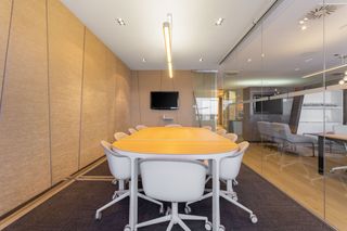 Lloguer Oficina a C. chile 54. Oficina privada en alquiler para 10 personas en regus logroño, l