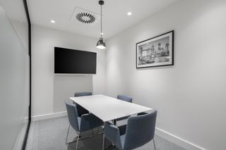 Miete Büro in Calle san francisco 2. Oficina privada en alquiler  regus oviedo, mendizábal en city