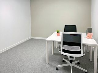 Affitto Ufficio in Calle juan de herrera 18. Oficina privada en alquiler para 2 personas en regus santander,