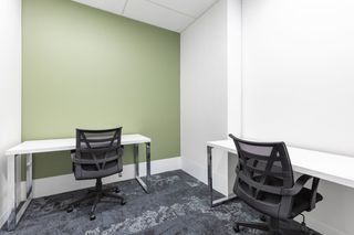 Affitto Ufficio in Calle isabel colbrand 6. Oficina privada en alquiler para 2 personas en regus madrid, las