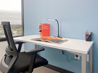 Miete Büro in Calle de gobelas 35. Oficina privada en alquiler para 2 personas en hq madrid, hq la