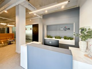 Lloguer Oficina a Calle al mutamid 6. Oficina virtual en regus sevilla, camas