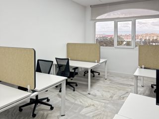 Miete Büro in C. flauta magica 11d. Coworking en alquiler  hq malaga, flauta magica en city