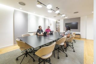 Affitto Ufficio in Street alfonso xii 62. Oficina privada en alquiler para 10 personas en spaces madrid, s