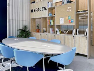 Rent Office space in C/ maría de molina 41. Oficina privada en alquiler para 5 personas en spaces madrid, sp