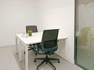Lloguer Oficina a C/ marina 16. Oficina privada en alquiler para 2 personas en spaces barcelona,