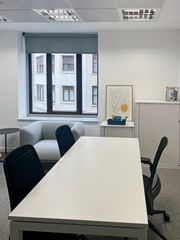 Rent Office space in C/ buenos aires 12. Oficina privada en alquiler para 2 personas en spaces bilbao, sp