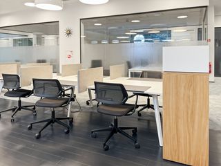 Location Bureau à Avenida de bruselas 7. Únete a un ambiente de coworking colaborativo en spaces madrid,