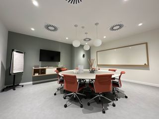Affitto Ufficio in Avenida de manoteras 12. Oficina privada en alquiler para 10 personas en spaces spaces ma