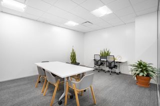 Miete Büro in Passeig joan de borbó 99. Oficina privada en alquiler para 5 personas en spaces barcelona,