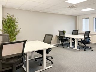 Ufficio in Serrano Galvache 26